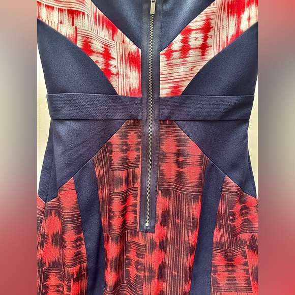 BCBGMAXAZRIA Averie Red, White and Blue Fitted Sleeveless Sheath Dress, Size 2 - Picture 12 of 13